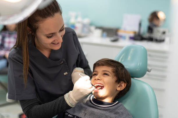 Best Weekend Emergency Dentist in Lake Forest, IL